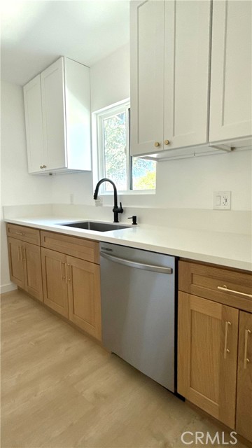 490 Palisade Street, Pasadena CA: https://media.crmls.org/medias/68d7fda1-473a-47cd-85f3-ca4b7bf1cdde.jpg