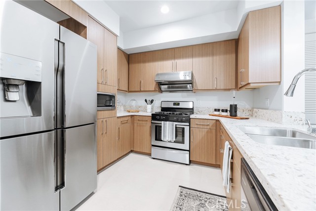 Detail Gallery Image 21 of 27 For 12801 Brookhurst St, Garden Grove,  CA 92840 - 2 Beds | 2/1 Baths