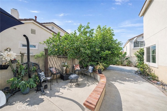 Detail Gallery Image 23 of 27 For 717 North Angeleno Avenue, Azusa,  CA 91702 - 4 Beds | 2/1 Baths