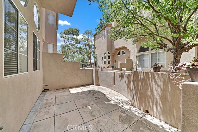 8312 Atlanta Avenue, Huntington Beach CA: https://media.crmls.org/medias/68d8e3b9-b3c3-48ff-bd81-417ce75f8eff.jpg