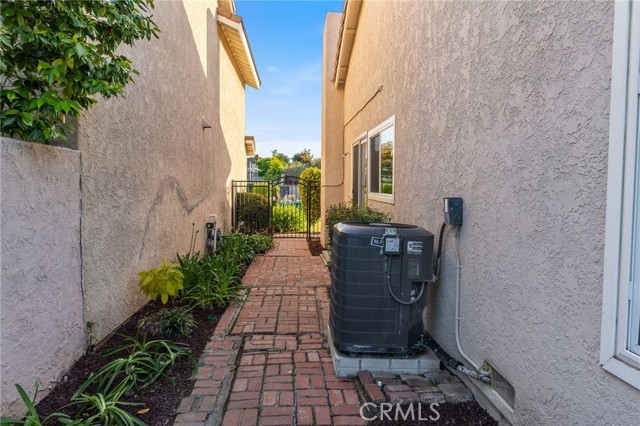 Detail Gallery Image 44 of 63 For 38 Deerwood E, Irvine,  CA 92604 - 3 Beds | 2 Baths