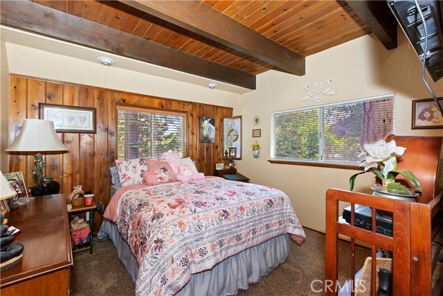 Detail Gallery Image 15 of 29 For 1213 Jungfrau Dr, Crestline,  CA 92325 - 4 Beds | 3 Baths