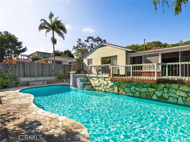 3616 Via La Selva, Palos Verdes Estates CA: https://media.crmls.org/medias/68db1fc8-21a3-482e-a64a-dcabc4bf54f5.jpg