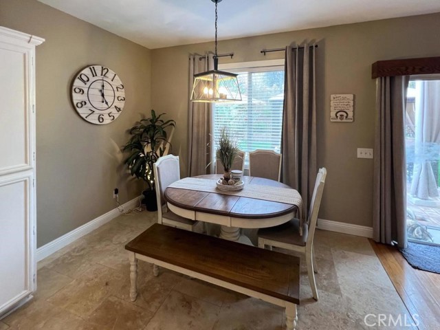 1242 Avenida Amistad, San Marcos CA: https://media.crmls.org/medias/68dd000e-6c9b-46a5-ab46-1702e50aa2be.jpg