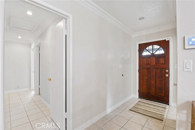 Detail Gallery Image 5 of 37 For 801 S Roanne, Anaheim,  CA 92804 - 4 Beds | 2 Baths