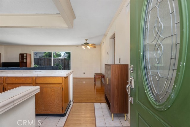 Detail Gallery Image 5 of 29 For 6002 Welde Cir, Huntington Beach,  CA 92647 - 3 Beds | 2 Baths
