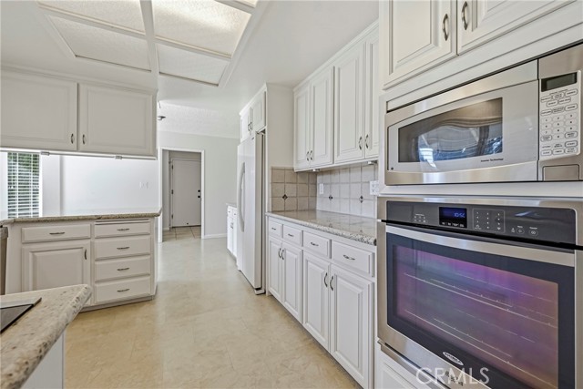 Detail Gallery Image 13 of 63 For 2411 Bluegrass Ln, Merced,  CA 95340 - 4 Beds | 3 Baths