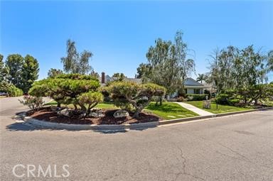 Detail Gallery Image 2 of 17 For 1200 W Rowan St, Anaheim,  CA 92801 - 3 Beds | 2/1 Baths