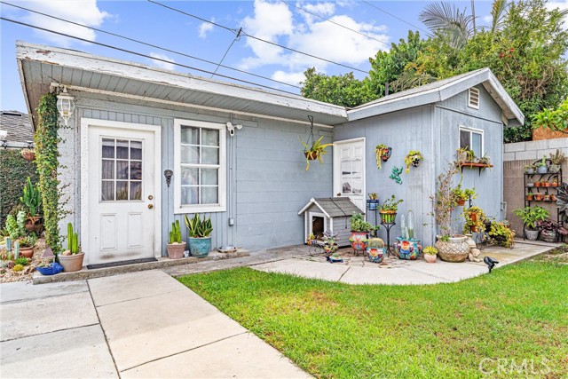Detail Gallery Image 40 of 40 For 9488 Foster Rd., Bellflower,  CA 90706 - 3 Beds | 2 Baths