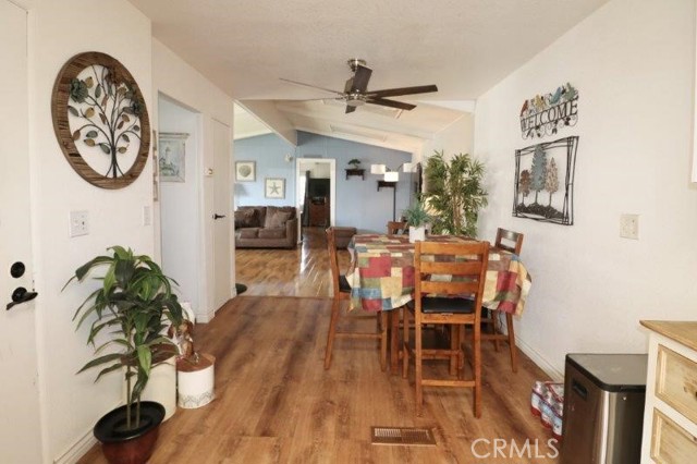 746 Village Lake Mall, Brea CA: https://media.crmls.org/medias/68def4d3-c7b2-461e-9711-dab8c34fccb8.jpg