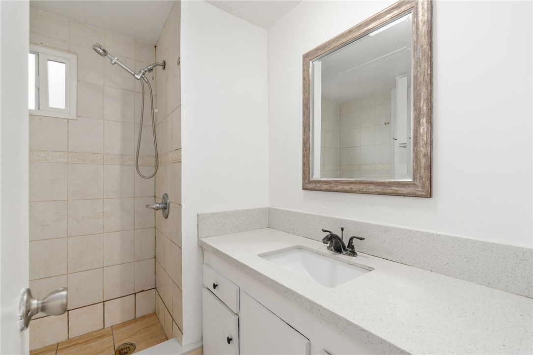 Detail Gallery Image 27 of 35 For 1010 Holt Ave #3 F,  Pomona,  CA 91768 - 3 Beds | 1 Baths