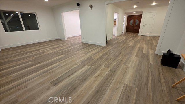 Detail Gallery Image 22 of 58 For 18224 Chatsworth, Porter Ranch,  CA 91326 - 5 Beds | 3 Baths