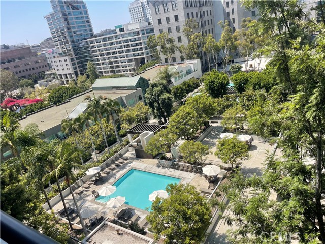 600 W 9th Street, Los Angeles CA: https://media.crmls.org/medias/68df9d3f-d0a7-4ed5-8bc6-3fd4568b36f5.jpg