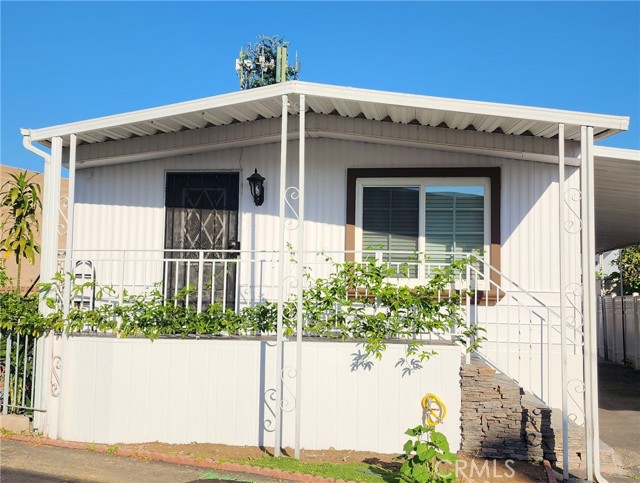 Detail Gallery Image 2 of 2 For 10965 Glenoaks Bld #513,  Pacoima,  CA 91331 - 2 Beds | 2 Baths