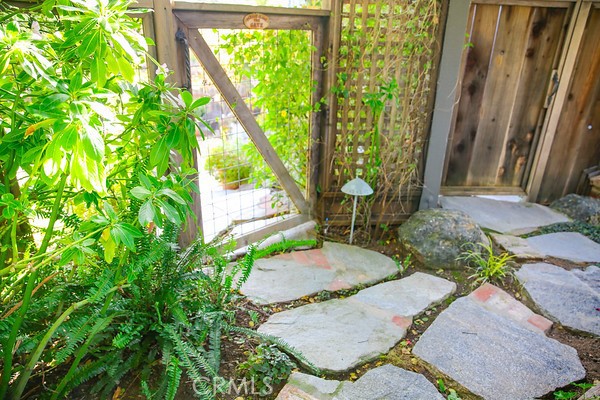Detail Gallery Image 60 of 74 For 2380 Trenton Ave, Cambria,  CA 93428 - 3 Beds | 2/1 Baths