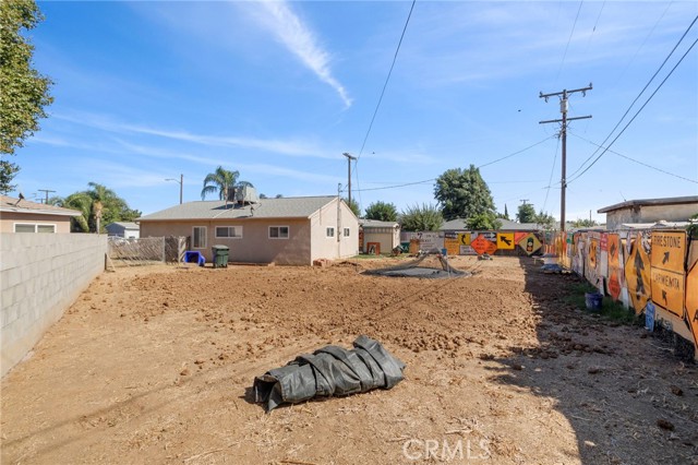 Detail Gallery Image 17 of 33 For 5668 Bella Dr, Jurupa Valley,  CA 92509 - 3 Beds | 1/1 Baths