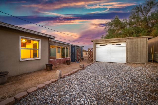 6631 Ivanpah Avenue, 29 Palms, California 92277, 2 Bedrooms Bedrooms, ,1 BathroomBathrooms,Single Family Residence,For Sale,Ivanpah,JT24158191