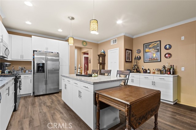 Detail Gallery Image 12 of 35 For 431 S Anaheim #5,  Anaheim,  CA 92805 - 3 Beds | 2 Baths