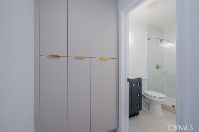 Detail Gallery Image 10 of 15 For 14418 Martha St, Sherman Oaks,  CA 91401 - 1 Beds | 1 Baths