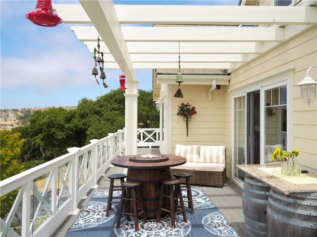 Detail Gallery Image 5 of 75 For 250 Estuary Way, Grover Beach,  CA 93433 - 4 Beds | 4 Baths