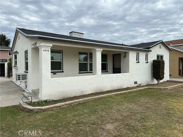 6010 Hart Avenue, Temple City CA: https://media.crmls.org/medias/68e3d420-f641-4bb5-b9b2-2db0908c3151.jpg