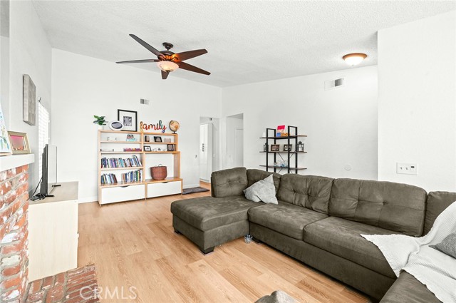 Detail Gallery Image 7 of 40 For 7297 Meadowlark, Rancho Cucamonga,  CA 91701 - 4 Beds | 2 Baths