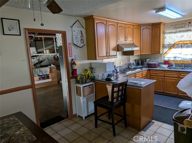 Detail Gallery Image 3 of 8 For 13702 Cork, Garden Grove,  CA 92844 - 4 Beds | 2 Baths