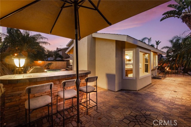 Detail Gallery Image 9 of 31 For 8482 Deepview Dr, Huntington Beach,  CA 92646 - 4 Beds | 3 Baths