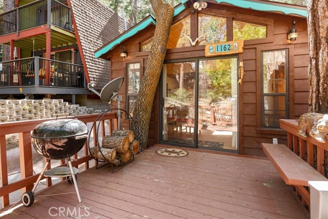 Detail Gallery Image 2 of 30 For 1162 Sylvan Glen, Big Bear Lake,  CA 92315 - 3 Beds | 2 Baths