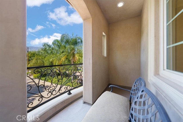 1032 El Norte Avenue, Arcadia CA: https://media.crmls.org/medias/68e56f58-abf5-48df-a274-4f702dae0df0.jpg