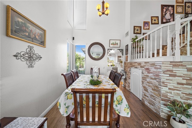 938 Amherst Street, Corona CA: https://media.crmls.org/medias/68e5b8fd-5113-4b5d-bc22-23b83c623877.jpg
