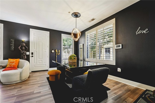 Detail Gallery Image 6 of 28 For 30505 Canyon Hills Rd #2001,  Lake Elsinore,  CA 92532 - 3 Beds | 2/1 Baths