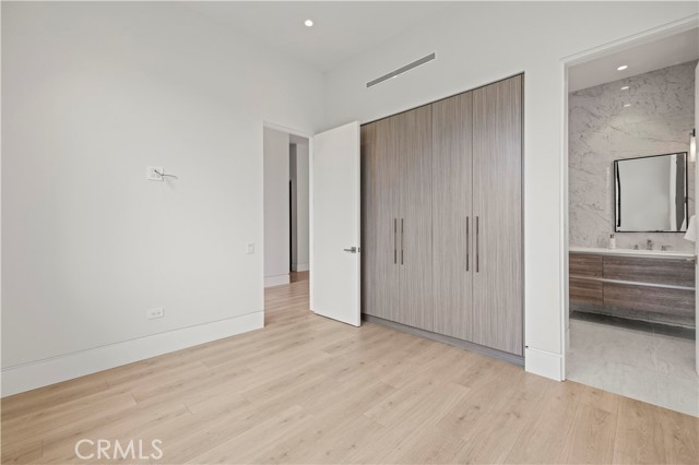 Detail Gallery Image 22 of 75 For 4532 Katherine, Sherman Oaks,  CA 91423 - 6 Beds | 6/1 Baths