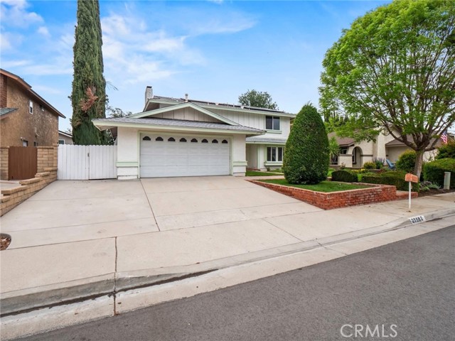 25582 Old Course Way, Valencia CA: https://media.crmls.org/medias/68e6279e-9065-4639-9ecd-b9bcf2acd52f.jpg