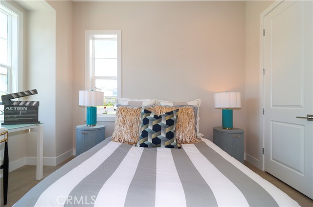 390 Riverbend, Lake Forest CA: https://media.crmls.org/medias/68e64cb3-a1b8-4b2d-bef2-7538dc7a5be2.jpg