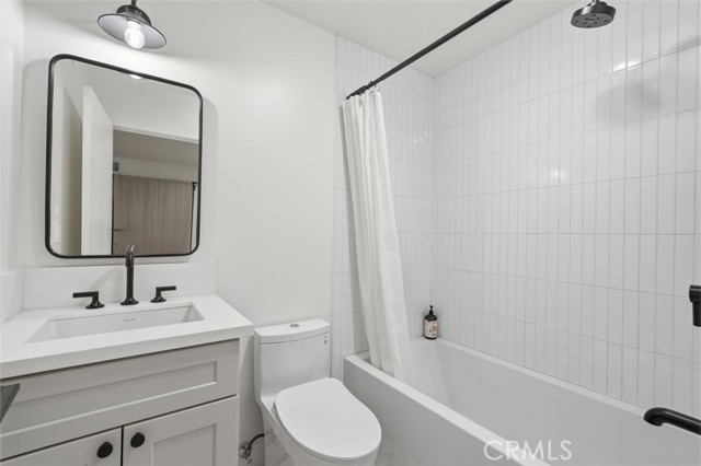 845 11th, Manhattan Beach, California 90266, 5 Bedroom Bedrooms, 0 ,5 BathroomBathrooms,Residential,For Sale,11th,0,SB26187446