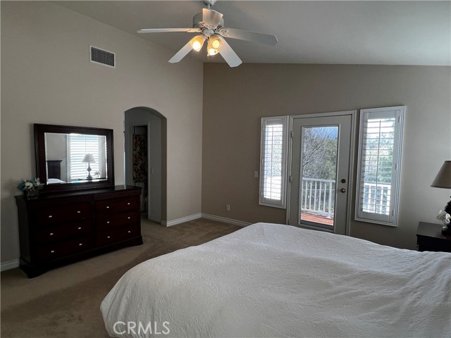 Detail Gallery Image 33 of 60 For 26662 Isabella Pkwy, Canyon Country,  CA 91351 - 4 Beds | 2/1 Baths