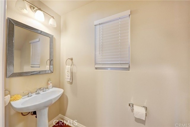 421 11th Street, Huntington Beach CA: https://media.crmls.org/medias/68ea73e6-f41b-4c56-8c42-5302ef88d06e.jpg