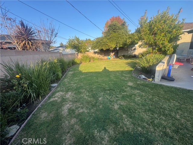 Detail Gallery Image 6 of 6 For 3937 Charlemagne, Long Beach,  CA 90808 - 3 Beds | 1/1 Baths