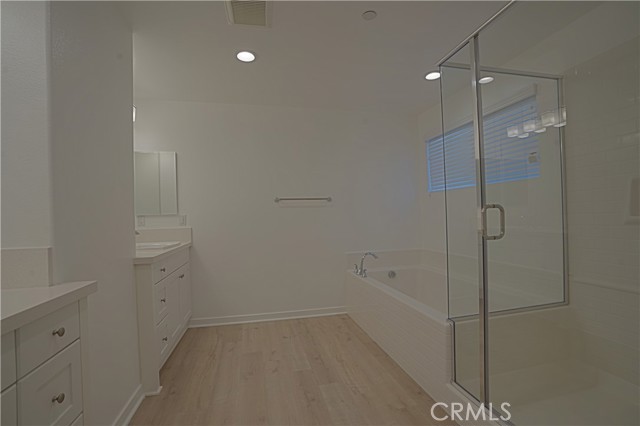 Detail Gallery Image 15 of 32 For 22331 S Normandie Ave, Torrance,  CA 90501 - 5 Beds | 4 Baths