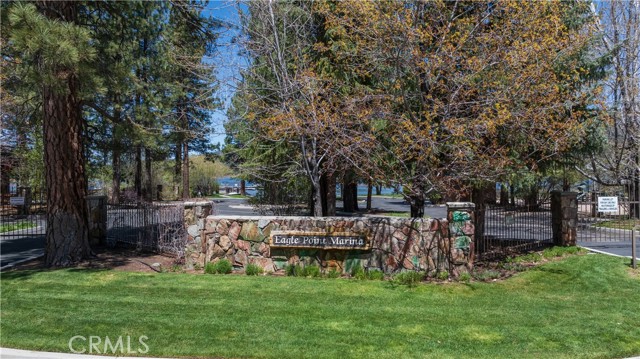 Detail Gallery Image 4 of 40 For 0 Marina Ct, Big Bear Lake,  CA 92315 - – Beds | – Baths