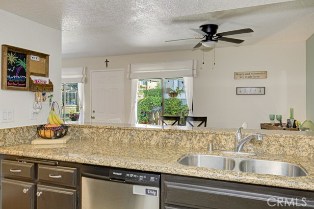 Detail Gallery Image 11 of 26 For 25631 Mont Pointe 7d,  Lake Forest,  CA 92630 - 2 Beds | 1/1 Baths