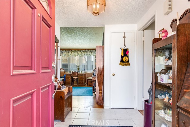 Detail Gallery Image 9 of 28 For 1242 N Dalton Ave, Azusa,  CA 91702 - 4 Beds | 2 Baths