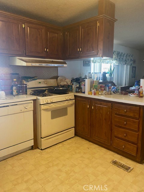 Detail Gallery Image 9 of 21 For 9161 Santa Fe #54,  Hesperia,  CA 92345 - 3 Beds | 2 Baths