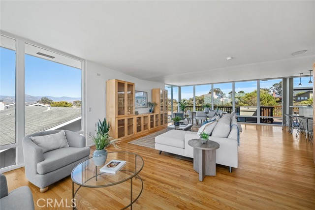 2570 Bay Vista Lane, Los Osos CA: https://media.crmls.org/medias/68eda728-17d6-4e00-a3f3-59957c411fb3.jpg
