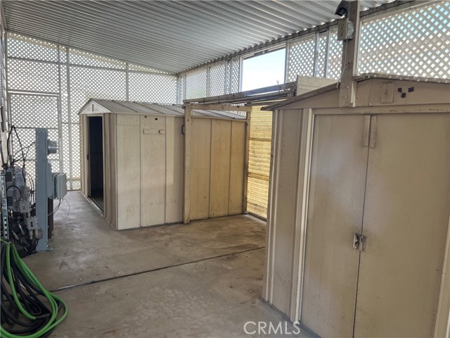 27601 sun city Boulevard, Menifee CA: https://media.crmls.org/medias/68ef73ab-3009-486e-a725-da93d0976b33.jpg