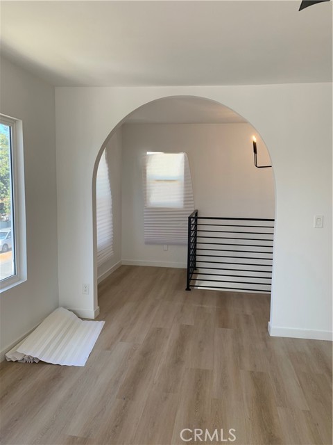 Detail Gallery Image 3 of 20 For 1211 W 40 Th Pl, Los Angeles,  CA 90037 - 2 Beds | 1 Baths