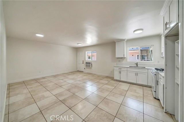 Detail Gallery Image 2 of 16 For 6735 Elmer Ave #8,  North Hollywood,  CA 91606 - 1 Beds | 1 Baths