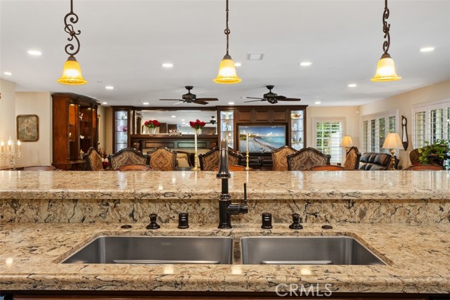 Detail Gallery Image 10 of 51 For 5571 Clover Hill Dr, Yorba Linda,  CA 92886 - 5 Beds | 6/2 Baths