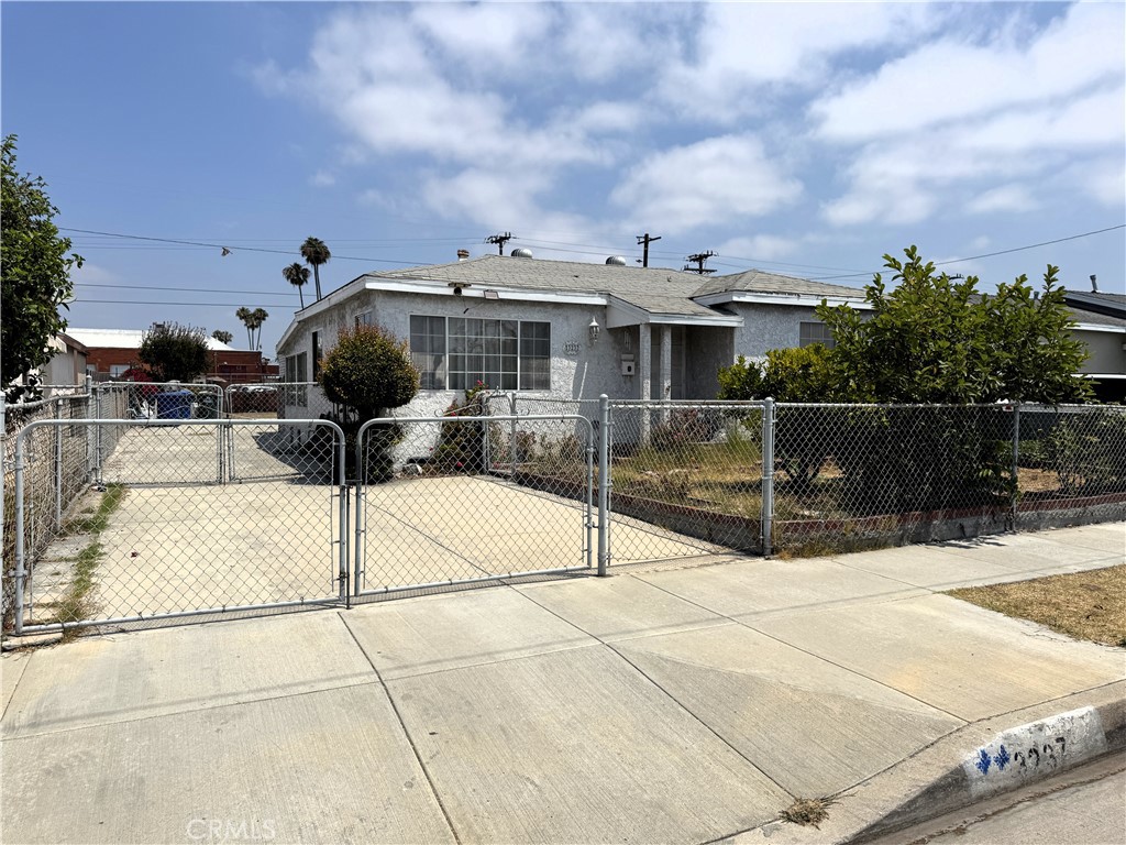 3237 W 132nd Street